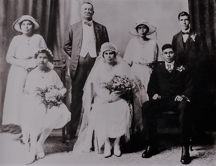 Thomas &amp; Annie wedding 1923